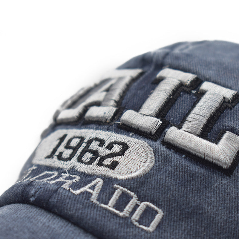 Embroidered baseball cap (Available)