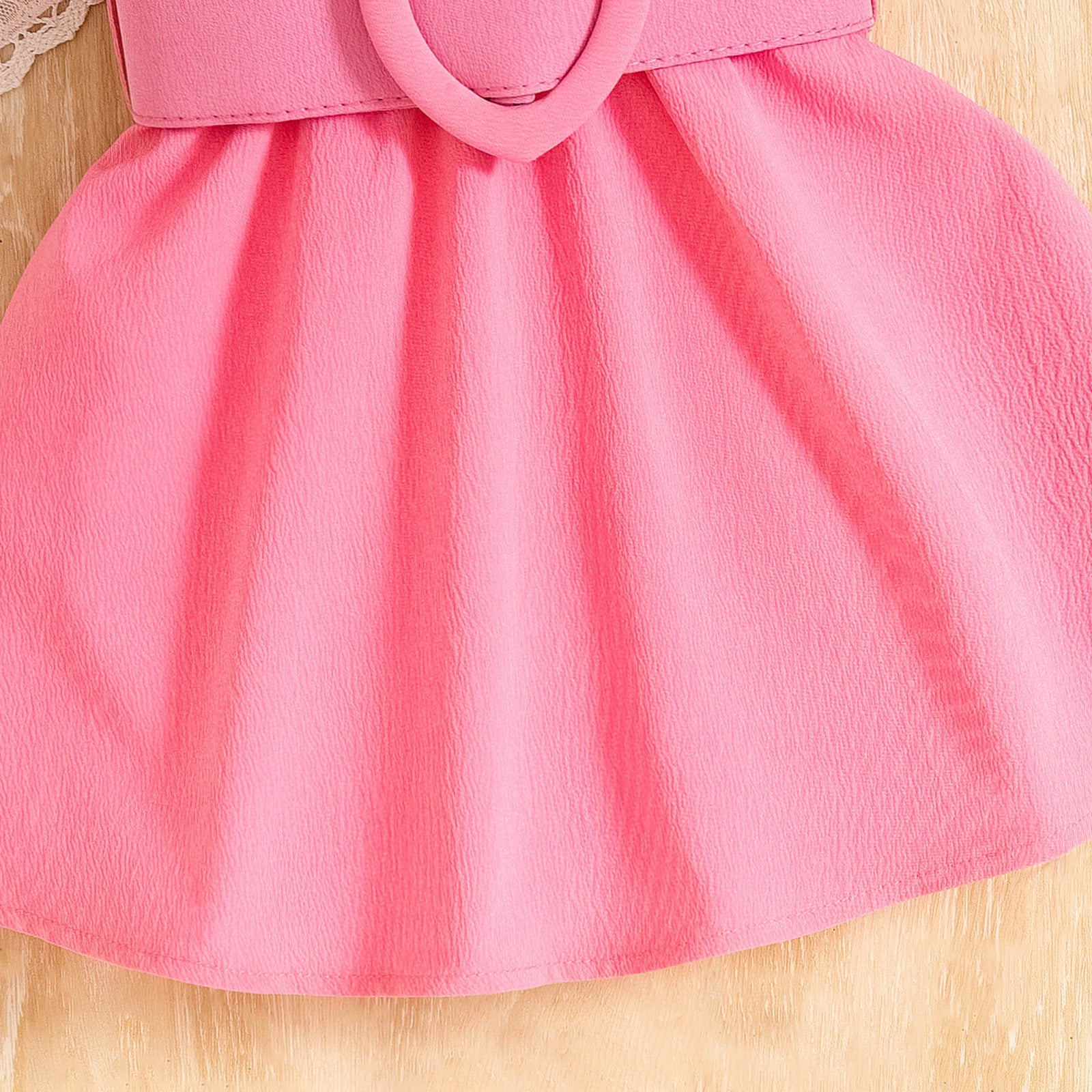 summer girls dress for small and medium-sized children with suspenders