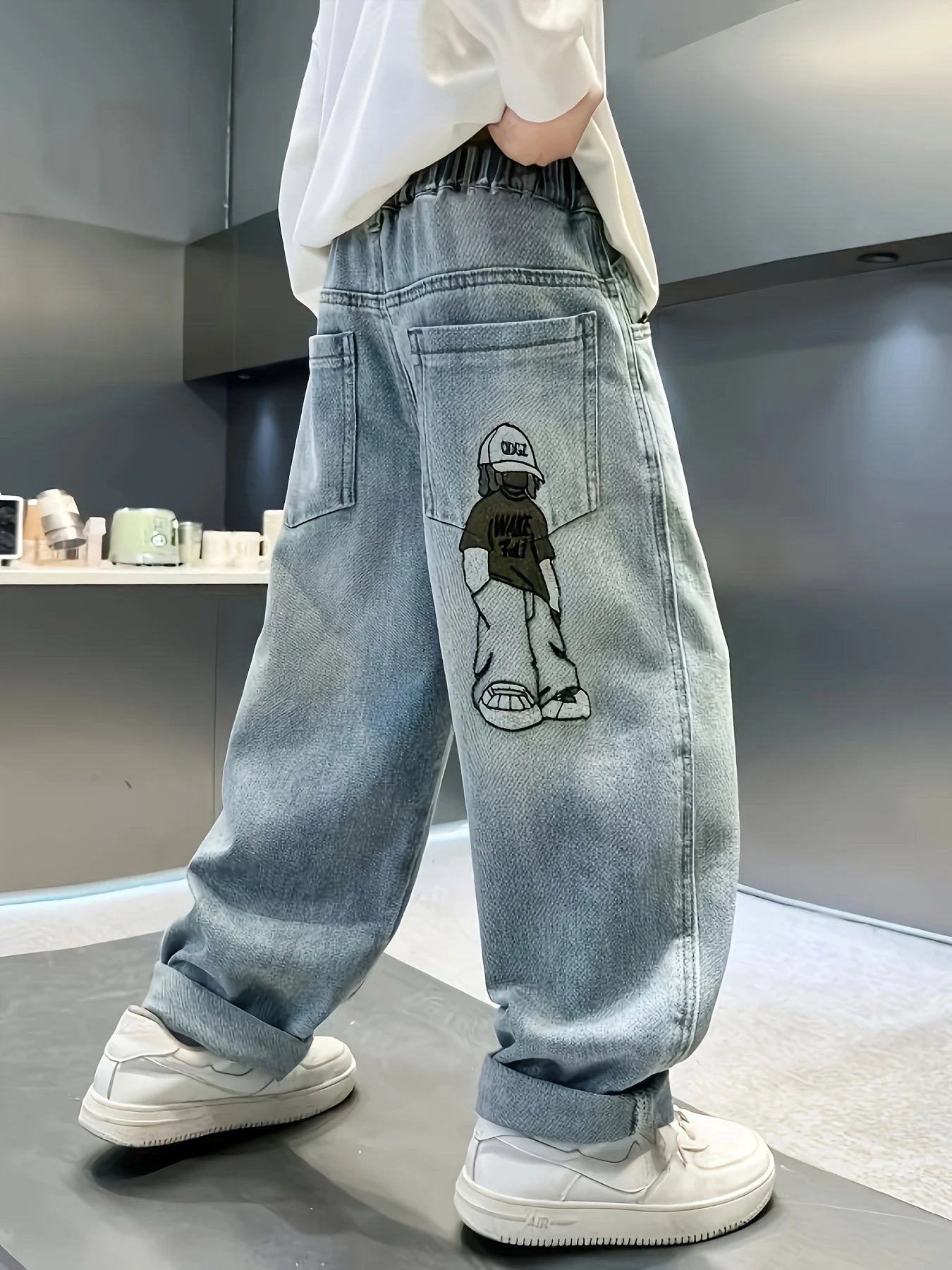 【One Pair of Pants】Boy's casual loose straight jeans, suitable for all seasons, with full elastic waistband