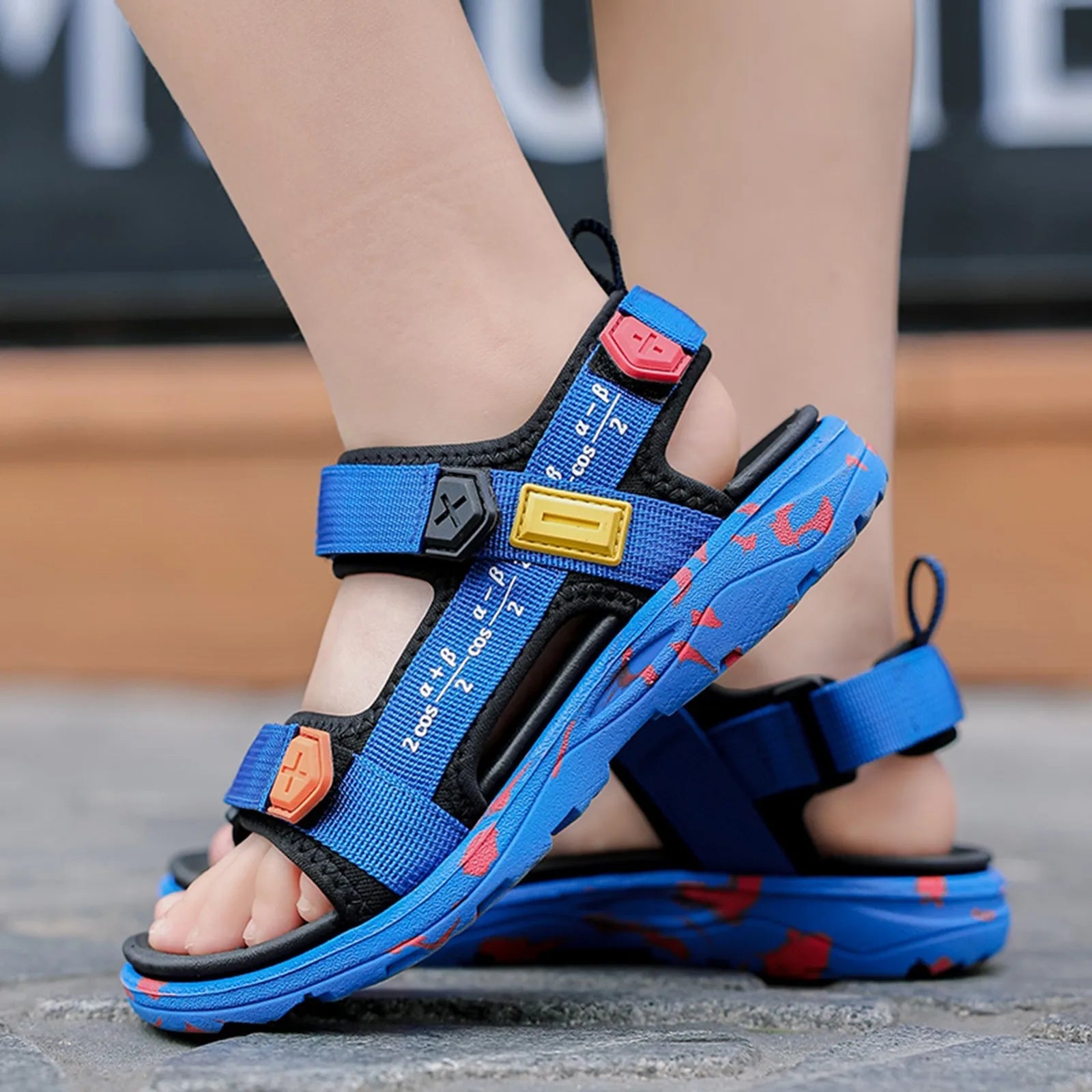 Boys Beach Shoes Open Toe Summer Shoes With Straps Sports Sandals Soft Non-Slip Slide Shoes Sports Flat Shoes For Outdoor
