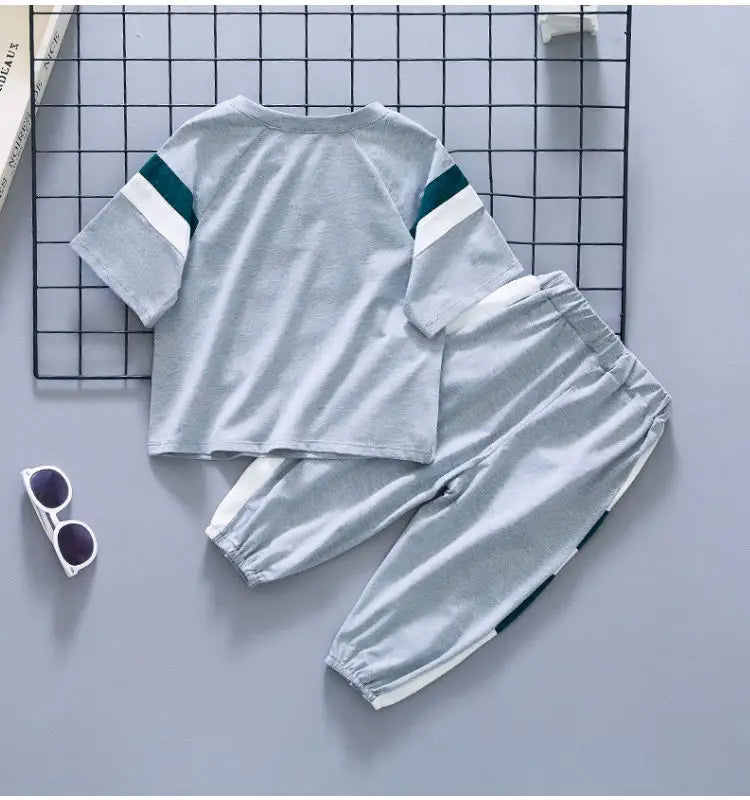 New Children's Cool Loose Fit Sportswear Korean Edition Baby Short Sleeve T-shirt 2 Pieces