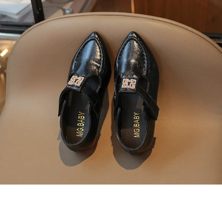 Fashion Girls' Shoes  Autumn New Kids Formal Pointed Leather Shoes Simple Versatile Girls' Rhinestone Casual Shoes Zapatos