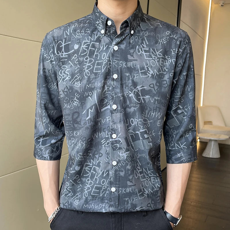 Men's Stylish 3/4 Sleeve Shirt English Letter Print Casual Turn-Down Collar Summer Fashion Breathable Loose Fit Top