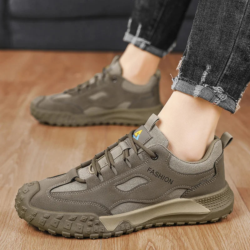 Men's casual sports shoes, soft sole with anti-slip properties, safety shoes for work in the outdoors, outdoor work and leisure   (Available)