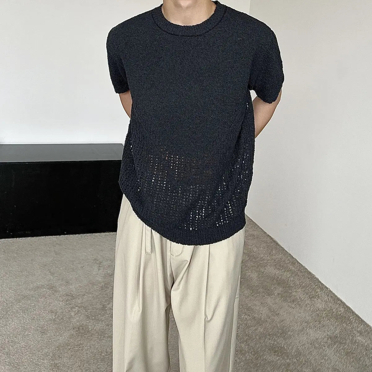 Hollow out short sleeved sweater for men and women, spring and summer new style loose and versatile knitted cardigan top