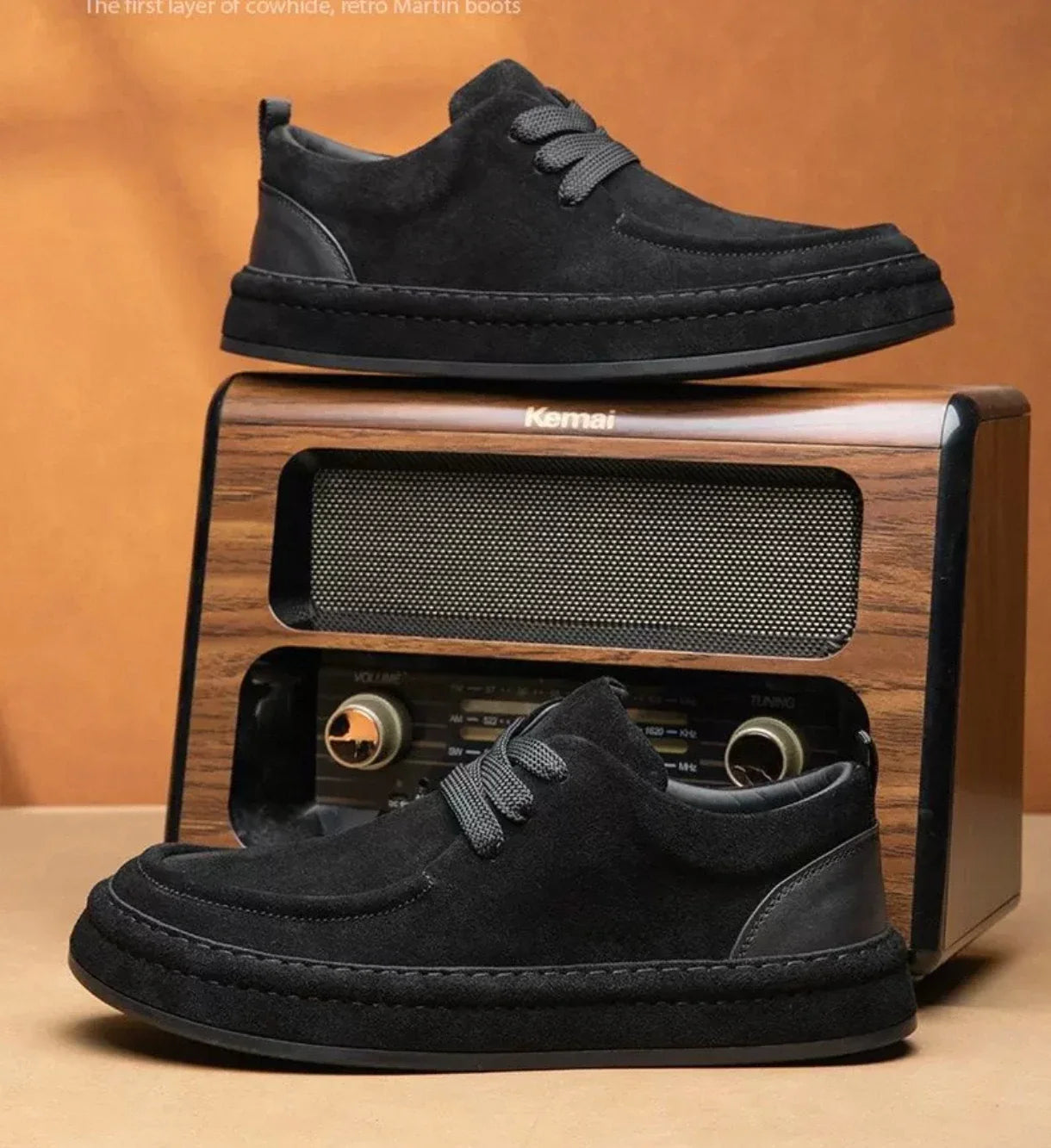 Men's Shoes Are Fashionable Brown Casual Shoes Made of Durable Suede Material Comfortable Walking Shoes Suitable for Daily Wear   (Available)
