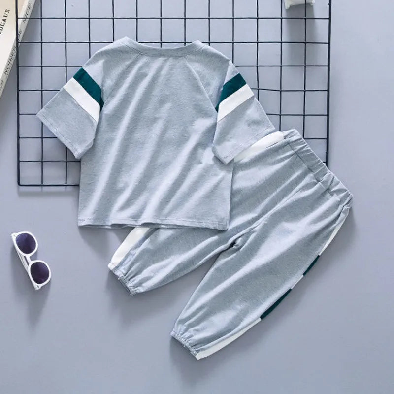 New Children's Cool Loose Fit Sportswear Korean Edition Baby Short Sleeve T-shirt 2 Pieces