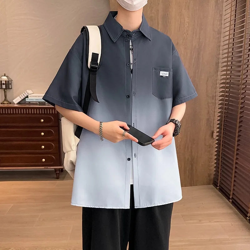 Short sleeved shirt for men, summer gradient loose shirt, retro casual trend, solid color, color blocked half sleeve