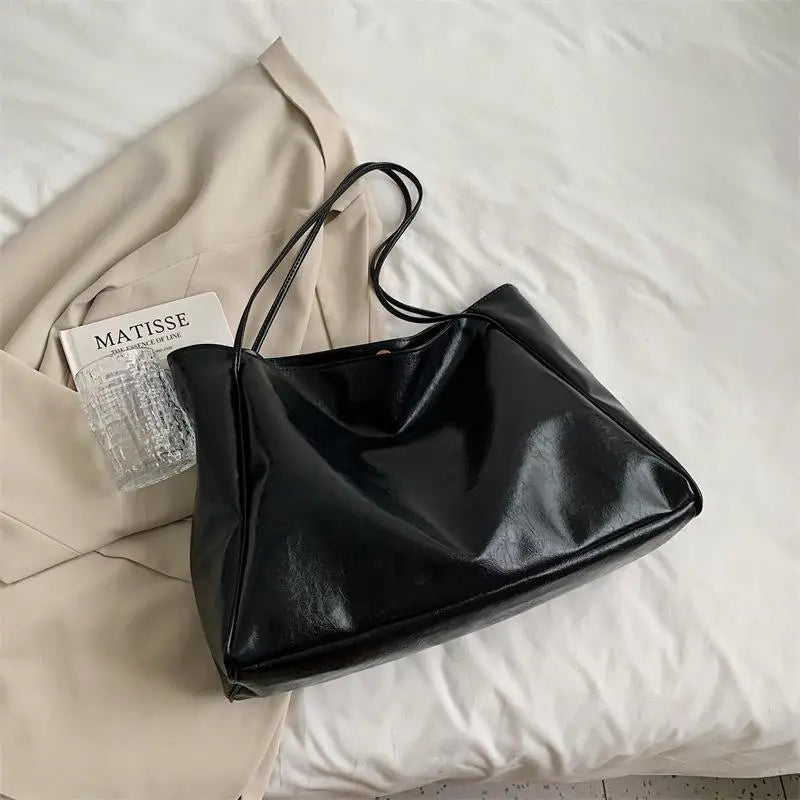Women Tote Bag Fashion Underarm Pouch Large Capacity Soft Pu Leather Shoulder Bag Retro Crossbody Bag Casual Portable BucketBags