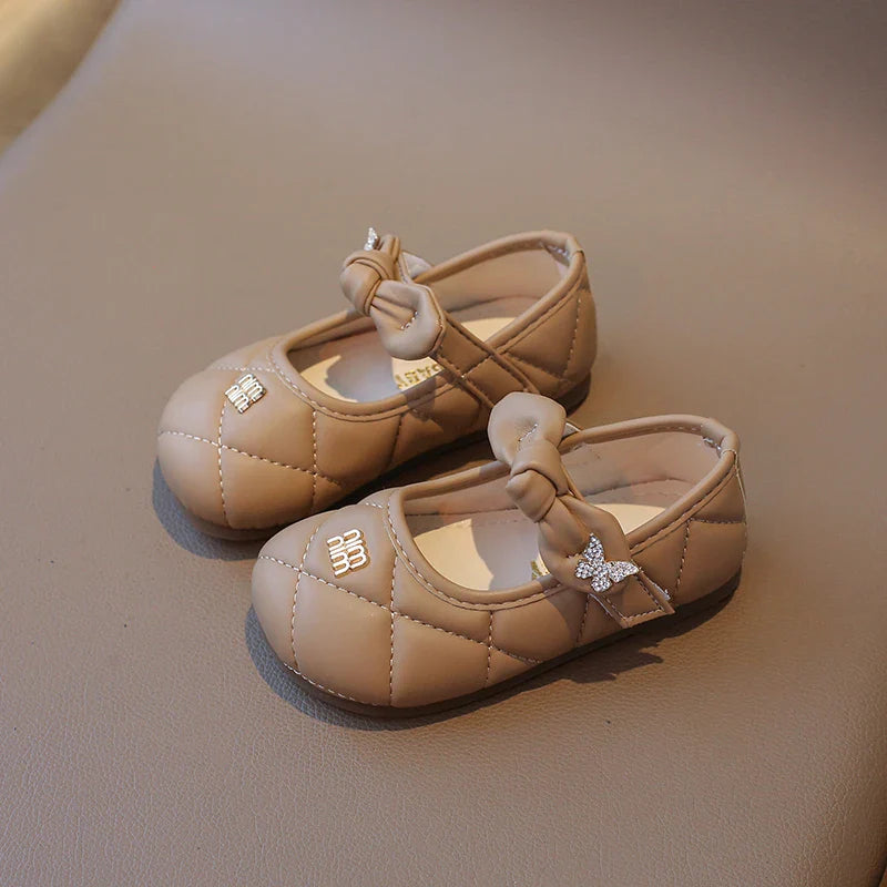 Girls Leather Shoes 1-6 Years Old Beige Rhinestone Bow Performance Princess Shoes Khaki Soft Bottom with Children's Single Shoes
