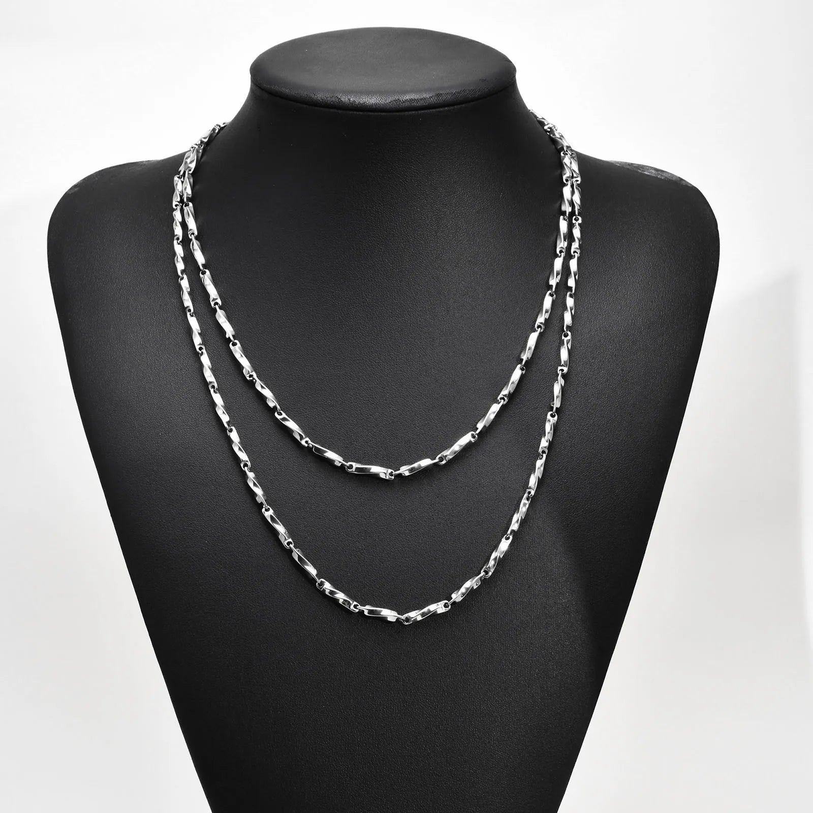 Mens Mobius Chain Necklaces Gifts Jewelry, Silver Color 4mm Wide Stainless Steel Geometric Twisted Links Choker Collar