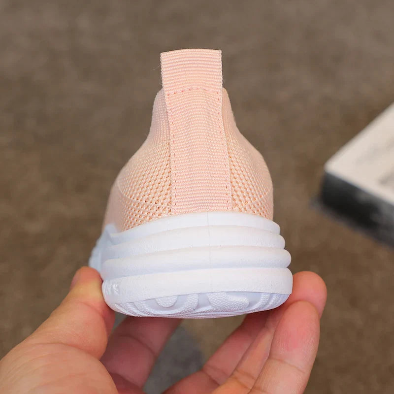 Lightweight Boys Girls Casual Shoes Breathable Slip on Kids Casual Sneakers Anti-slip Toddler Flats Outdoor Walking Shoes