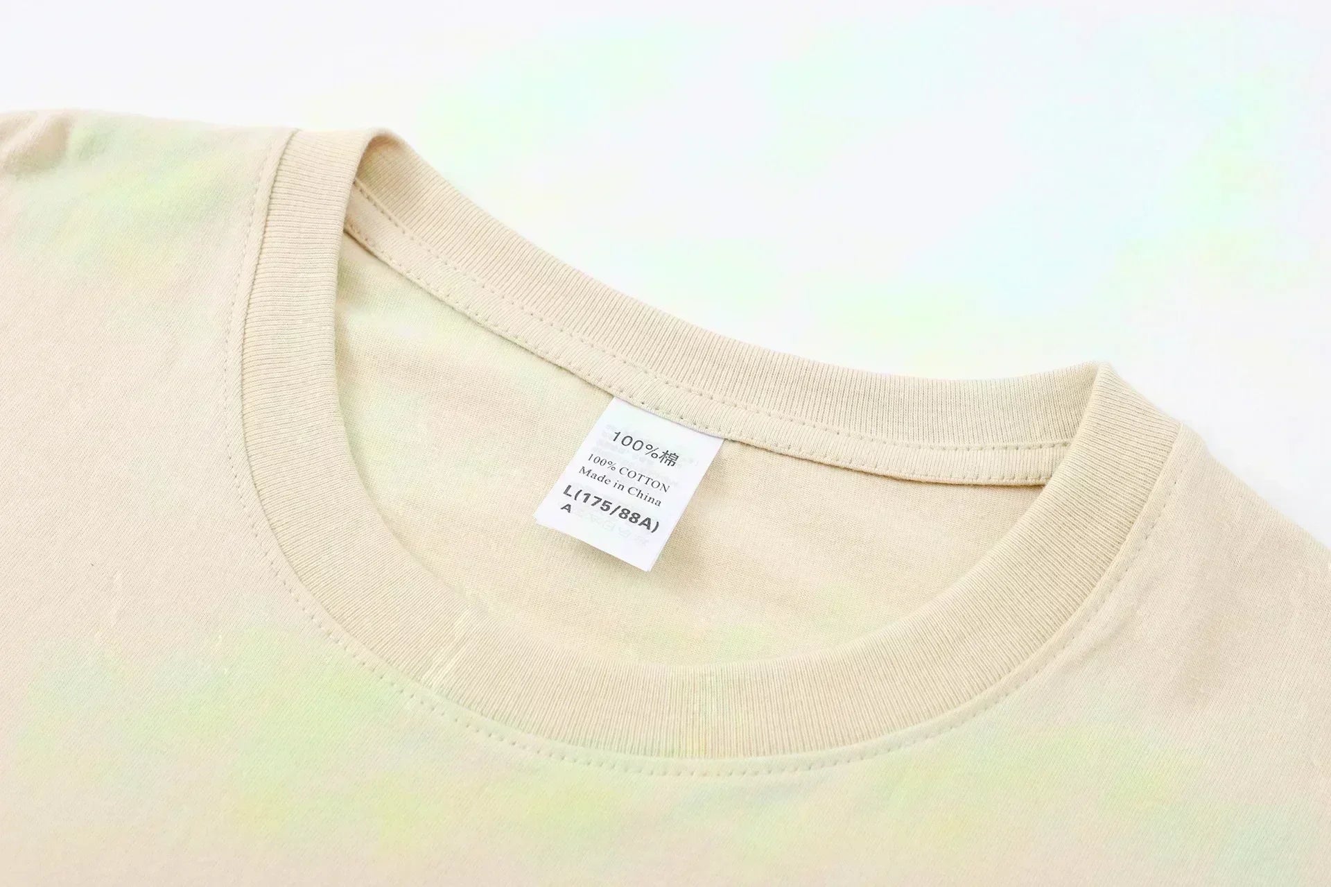 New short-sleeved cotton summer T-shirt A loose round-neck stylish and breathable top suitable for men and women practical