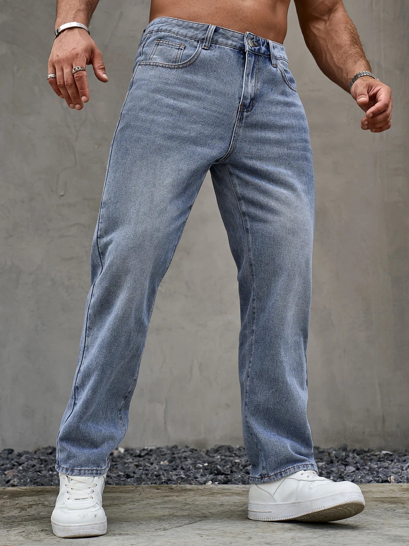 Men's Loose Fit Casual Blue Jeans Basics Versatile Style Straight Leg Denim Trousers Soft and Durable Pants for All Season Wear