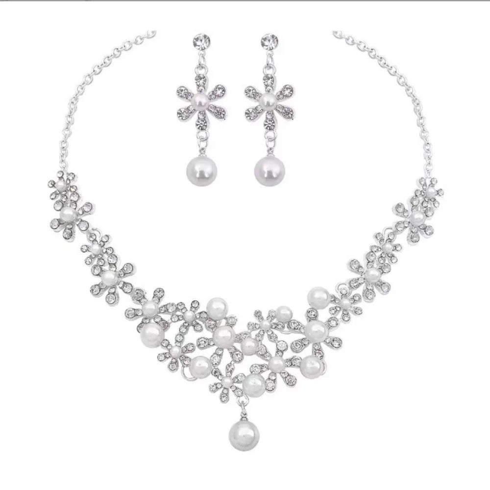 Elegant Rhinestone Jewelry Set Vintage Sparkling Flower Necklace Korean Style Alloy Pearl Necklace Ears Women Gifts