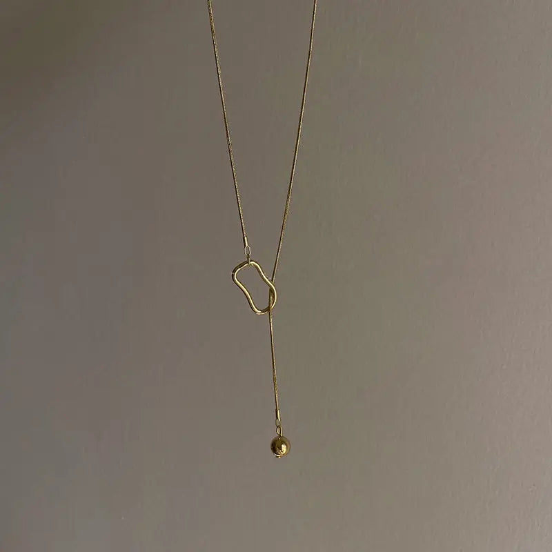 Long Chain Necklace for Woman Geometric Hollow Pendant Sweater Chains Gold Color Silver Color Trendy Necklaces Simple Jewelry