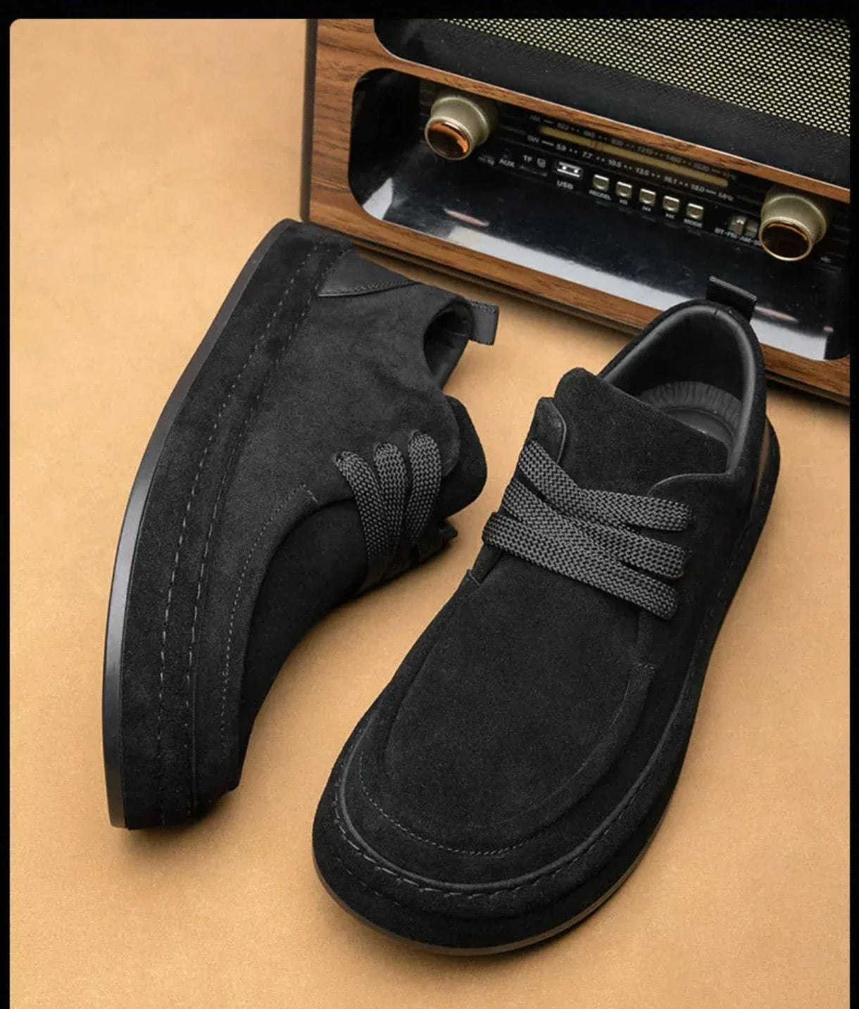 Men's Shoes Are Fashionable Brown Casual Shoes Made of Durable Suede Material Comfortable Walking Shoes Suitable for Daily Wear   (Available)