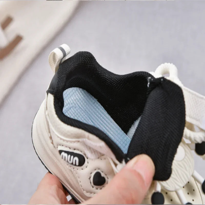 New Style Girls' Board Shoes With Fashionable Leather Surface Cute Casual Shoes Children S