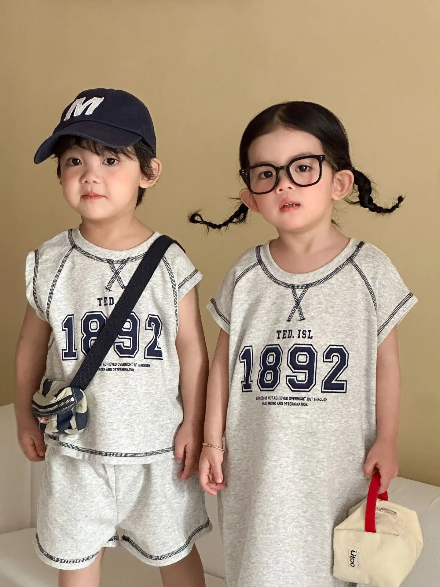 Summer New Children Short Sleeve Clothes Set Boys Letter Print T Shirts 2pcs Suit Girls Vest Dress Kids Brother Sisters Set