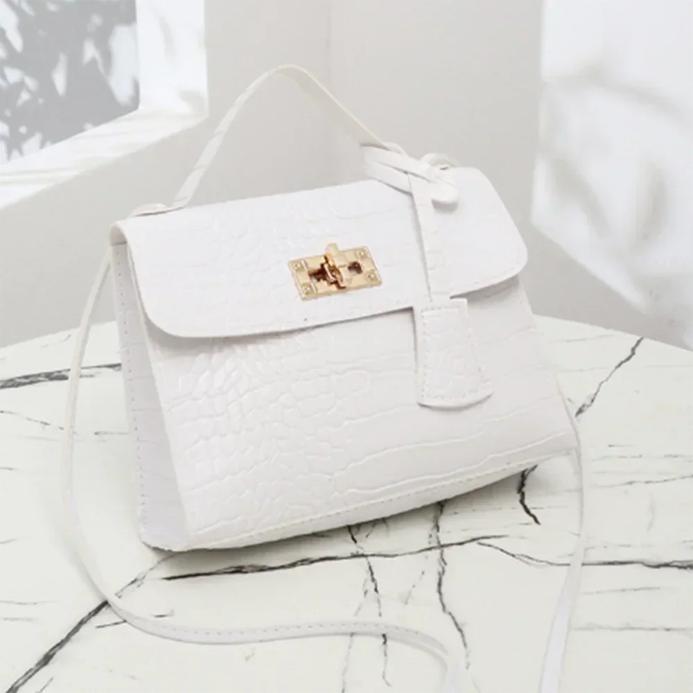 Hand Bags for Women. This Set of Women's Bags for  Is a Great Combination of Style and Functionali Bag Messenger Handbags