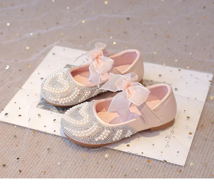 Girls Rhinestone Shoes with Big Heart Pearl Lace Bowtie Fashion Princess Sweet Kids Dress Flats for Wedding Party Chic Elegant