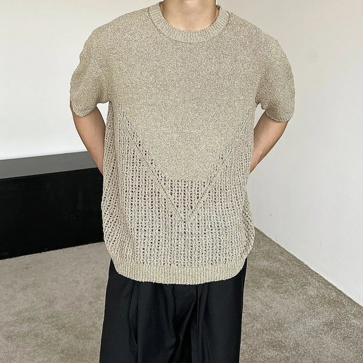 Hollow out short sleeved sweater for men and women, spring and summer new style loose and versatile knitted cardigan top