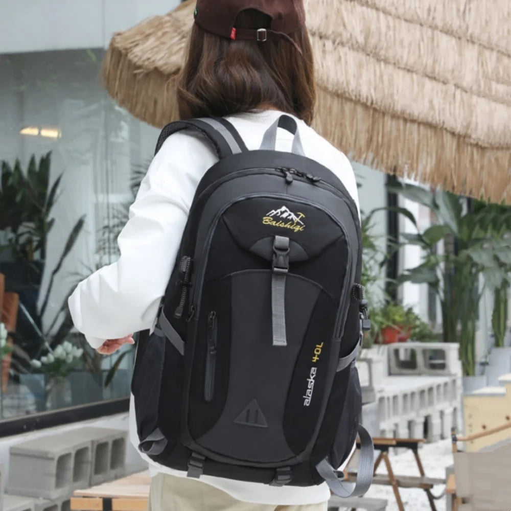 Multifunctional Backpack Breathable Hiking Sports Backpack Large Capacity Backpack Polyester For Hiking Cycling Gym