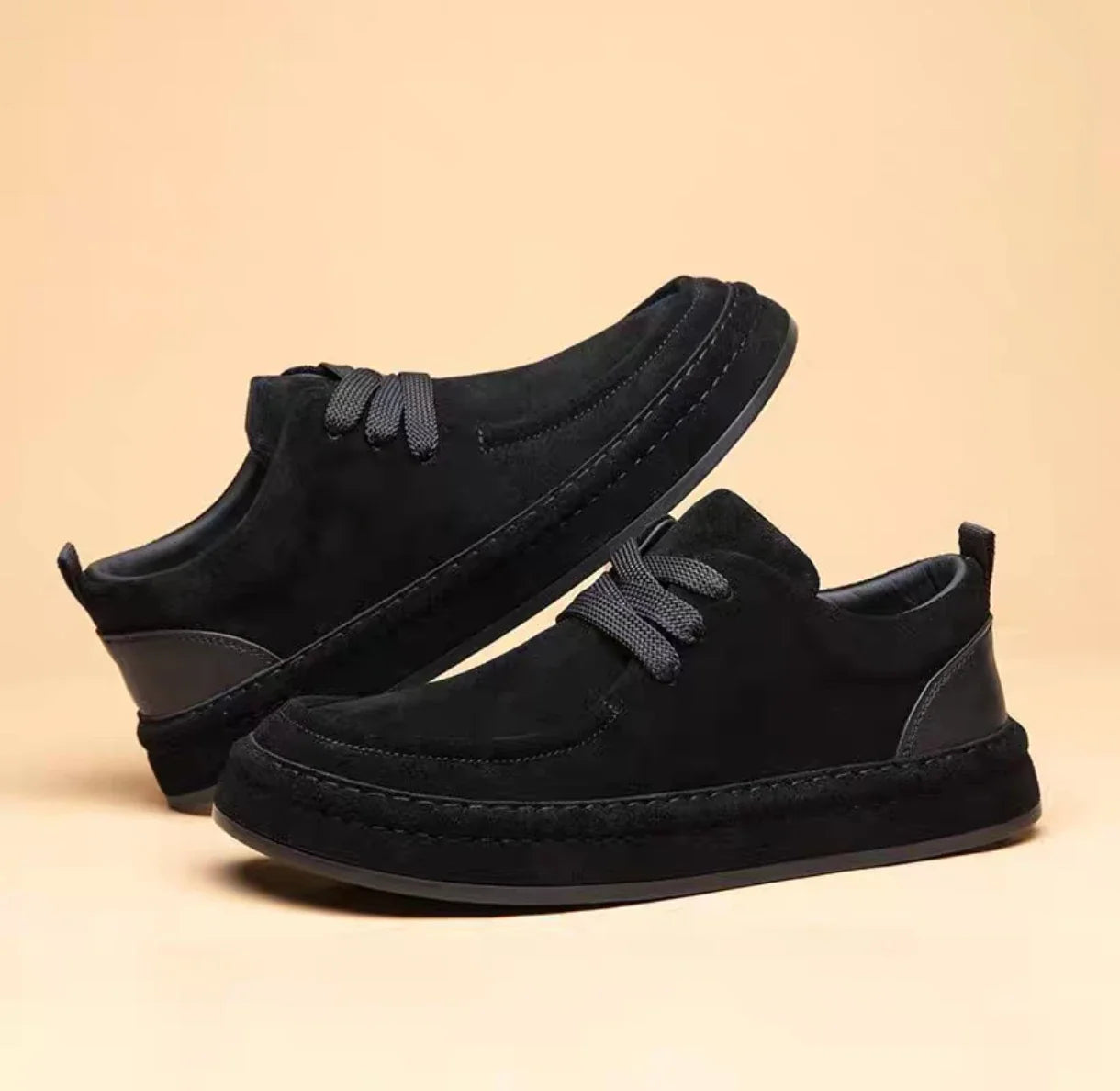 Men's Shoes Are Fashionable Brown Casual Shoes Made of Durable Suede Material Comfortable Walking Shoes Suitable for Daily Wear   (Available)