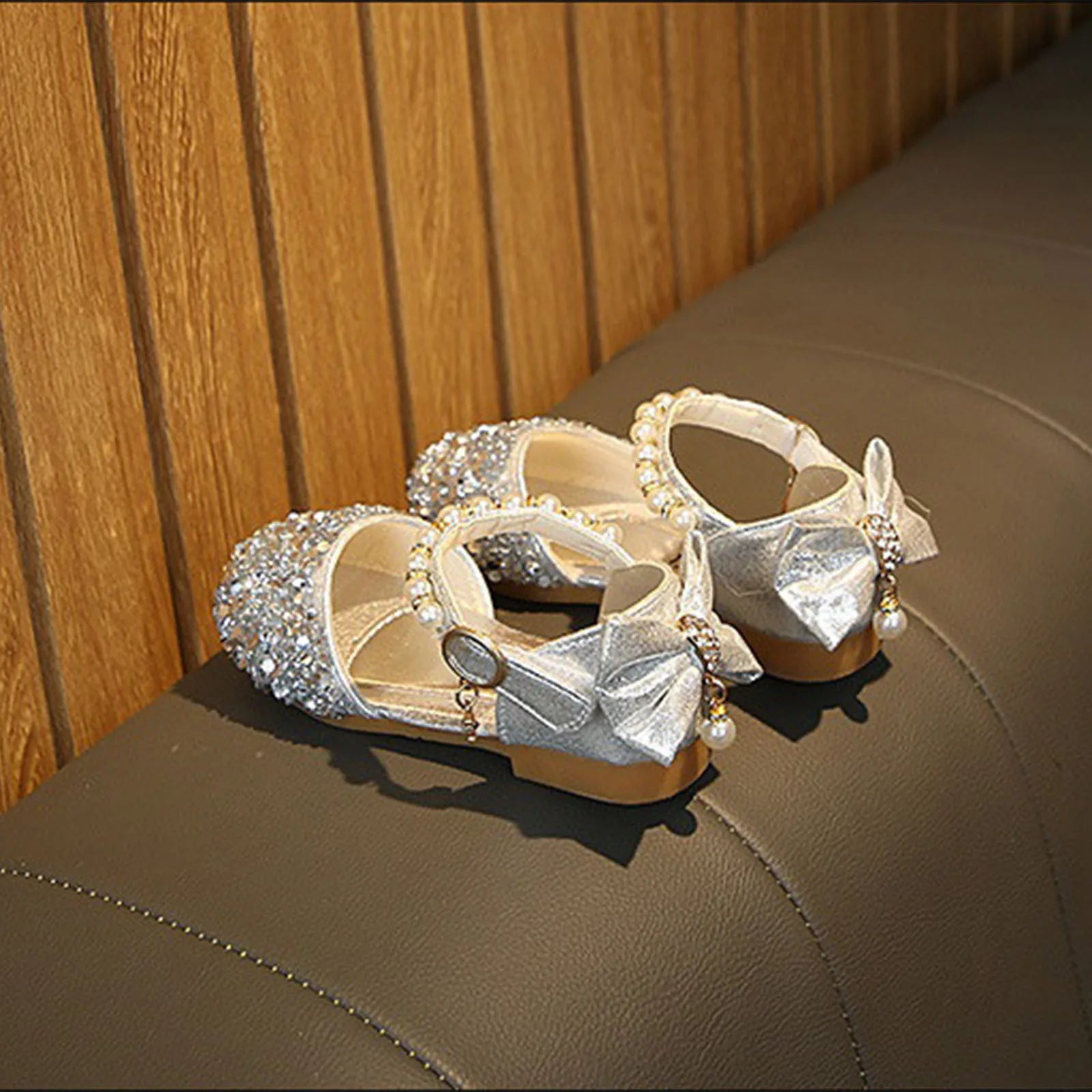 Summer Autumn Toddlers Princess Shoes, Sweet Style Little Girls Sequins Faux Pearl Decoration Sandals without Instep