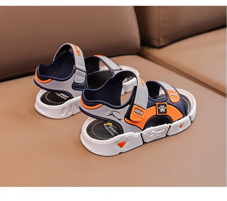 Children Sandals Summer Cartoon Soft Sole Anti Slip Boys Sandals Fashionable Girls Beach Shoes 4-10T Kid PVC Sandals