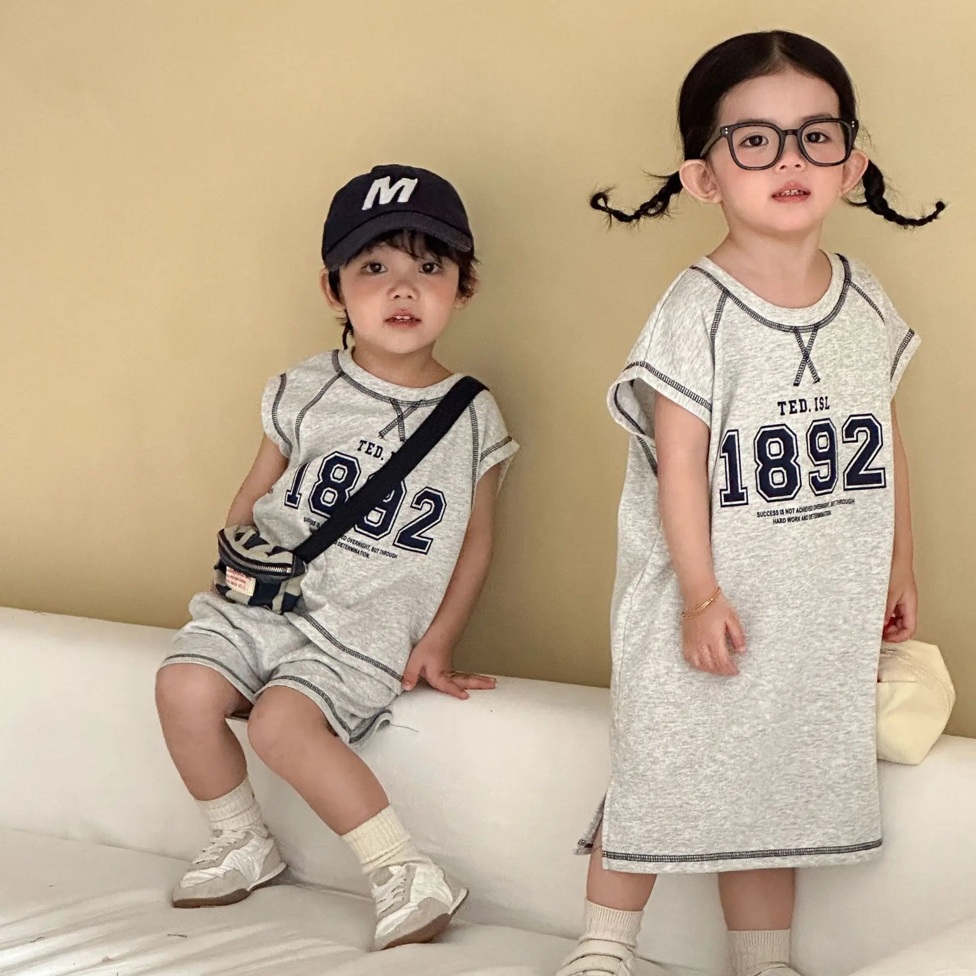 Summer New Children Short Sleeve Clothes Set Boys Letter Print T Shirts 2pcs Suit Girls Vest Dress Kids Brother Sisters Set