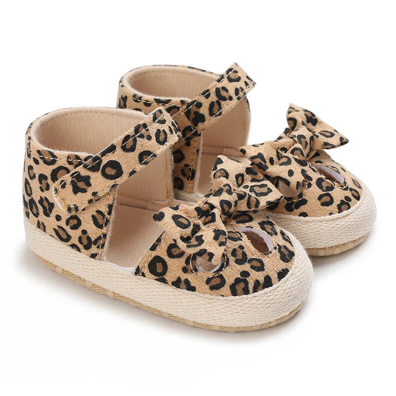 VALEN SINA 0-18M Newborn Baby Girls Summer Shoes Sandals First Walkers Newborn Shoes Casual Soft Sole Sandals Toddler Shoes (Available)