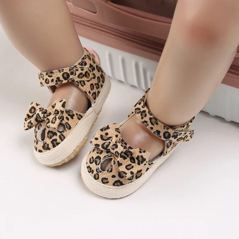 VALEN SINA 0-18M Newborn Baby Girls Summer Shoes Sandals First Walkers Newborn Shoes Casual Soft Sole Sandals Toddler Shoes (Available)