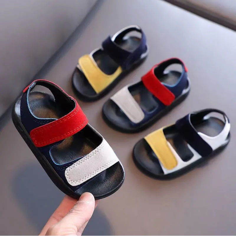 Kids Sandals Summer Fashion Boys Beach Sandals Non-slip First Walkers (Available)