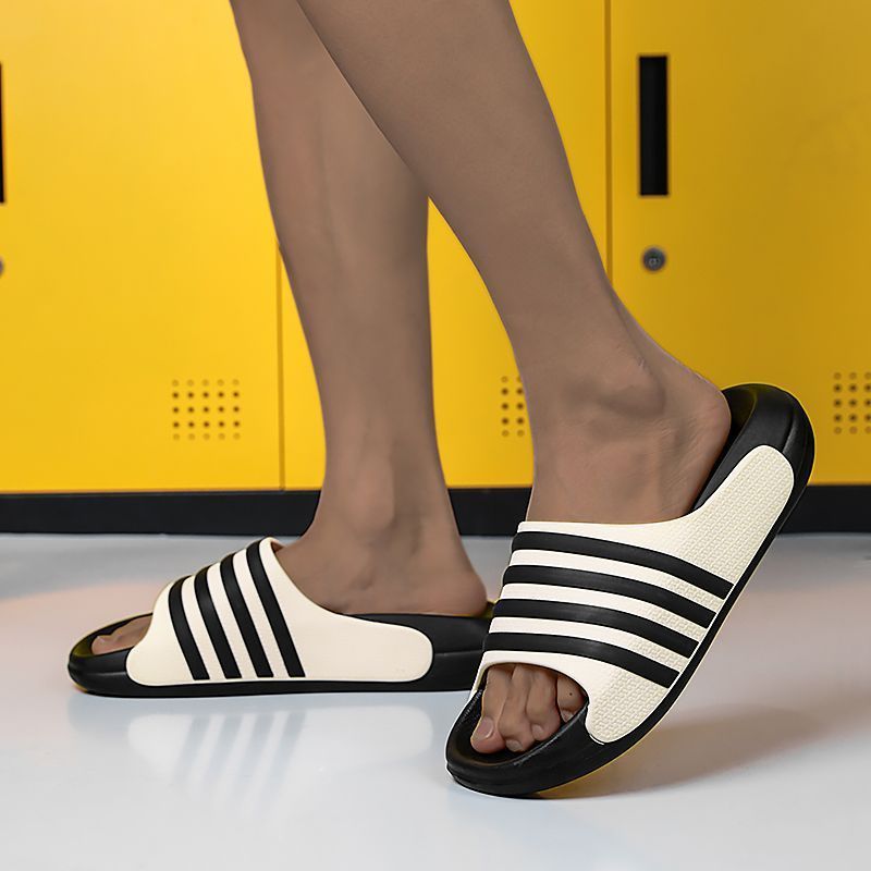 Outdoor Wear Fashion Teenagers Feel Like Walking On Shit