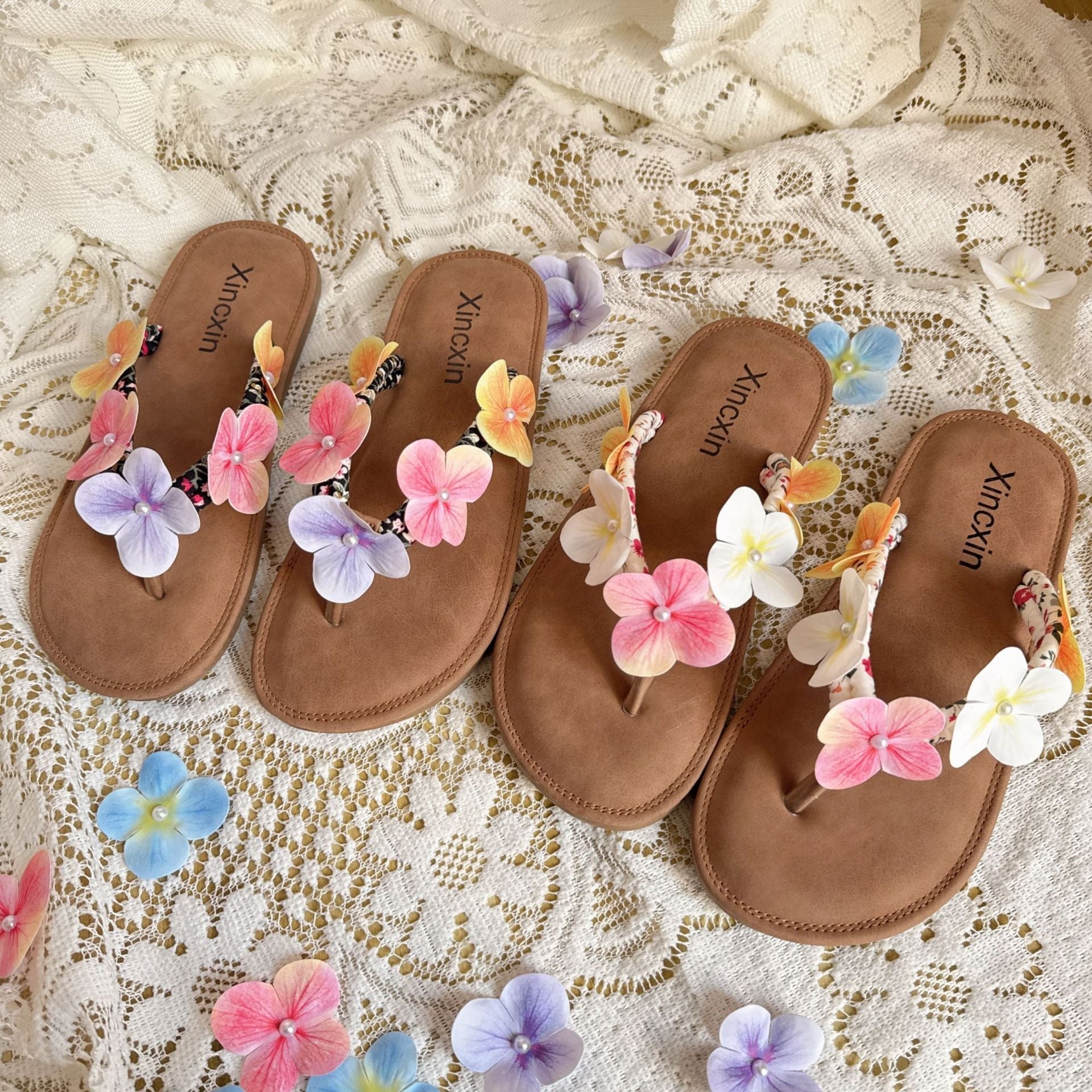 Women summer fashion outdoor wear versatile seaside flip flops