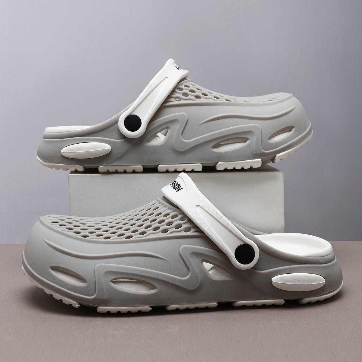 Men's Summer Closed Toe Non-slip Breathable Beach Slippers - Mom & Kids